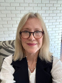 Robyn T. – Brisbane, QLD